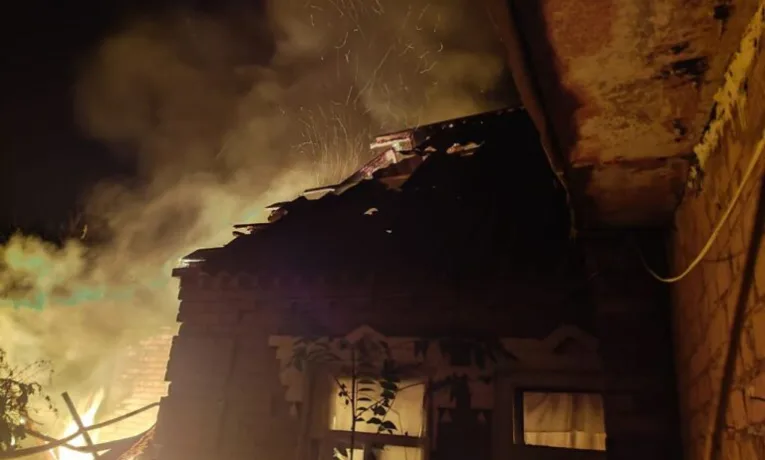 ворожий обстріл