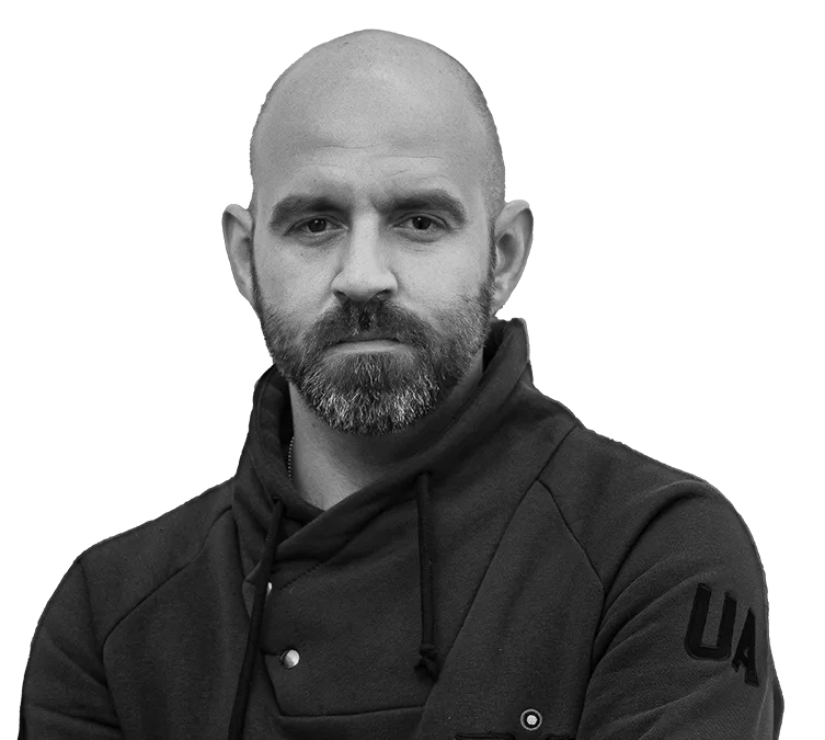 Павло Казарін