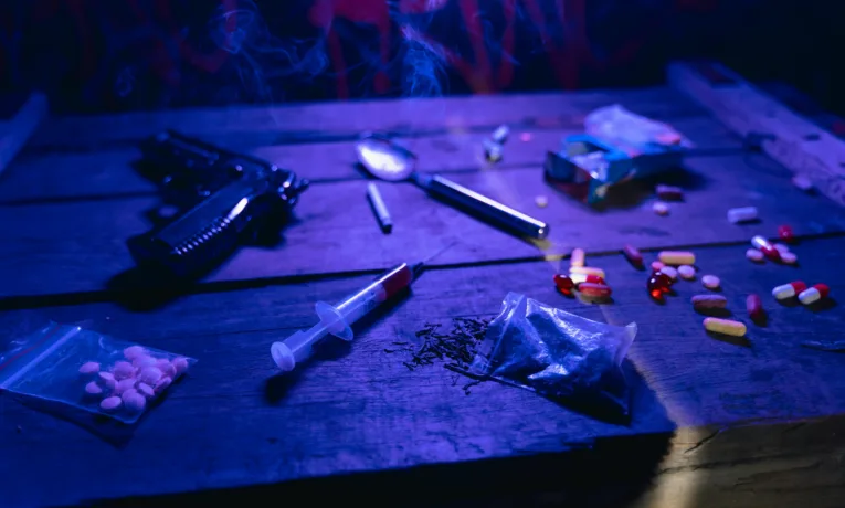 збут наркотиків