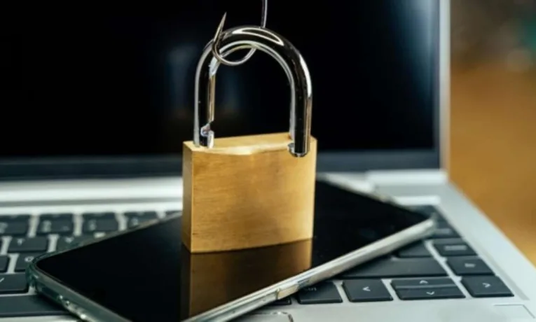 Нові схеми шахрайства в Україні у 2026 році