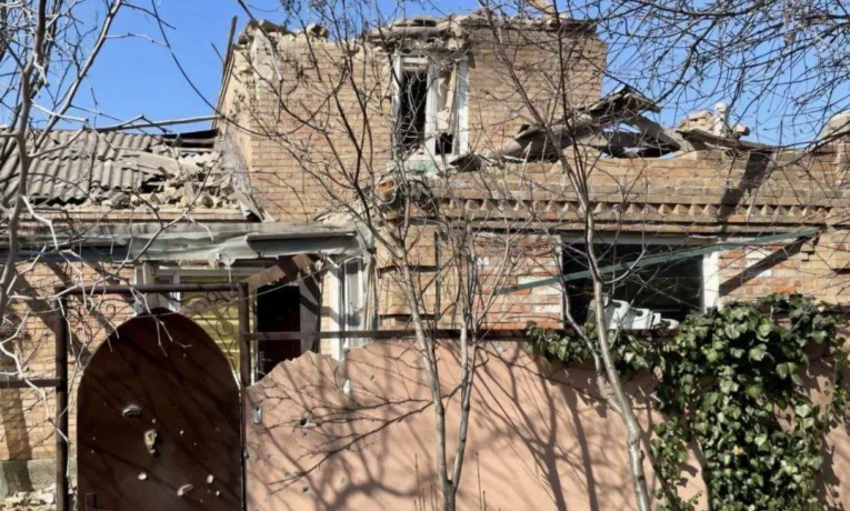 На Дніпровщині від обстрілів РФ загинула жінка, поранений водій хлібовоза