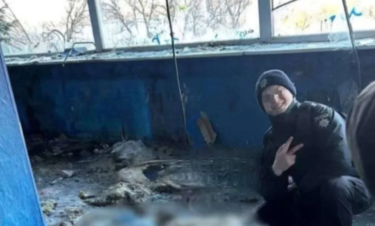У Дніпрі курсант ДДУВС сфотографувався з тілом померлої дівчини: що кажуть в університеті