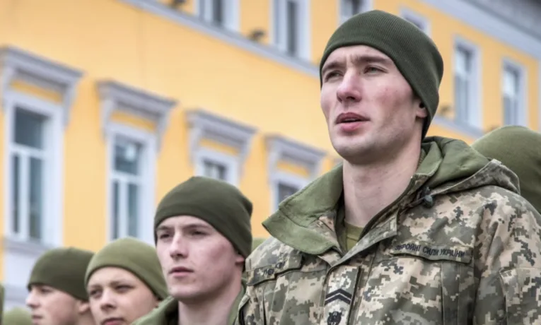 Закон про заборону мобілізації дніпрян до 25 років: чому його виконання застрягло