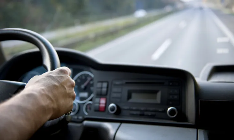 У Дніпрі нетверезий кермувальник двічі намагався дати хабар патрульним