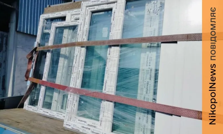 Мешканці села Покровське отримали нові вікна від благодійників