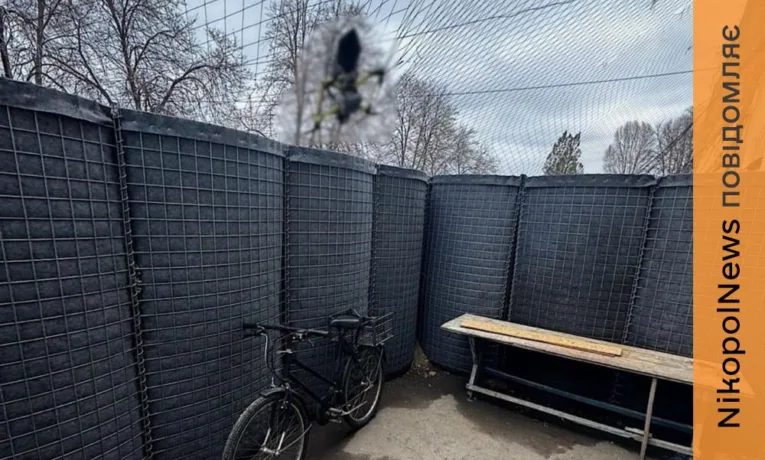 Мешканців Нікополя та району попереджають про небезпечні предмети після ворожих атак