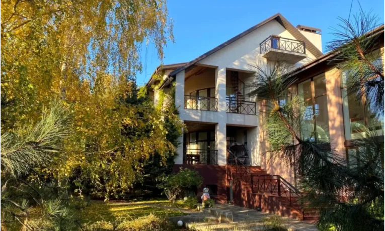 Власний SPA-комплекс та ресторанна зона: скільки коштував найдорожчий будинок в Дніпрі в лютому 2026 року