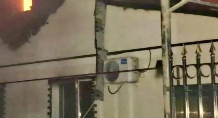 Пожежі та пошкоджені будинки: російська атака на Дніпропетровщину