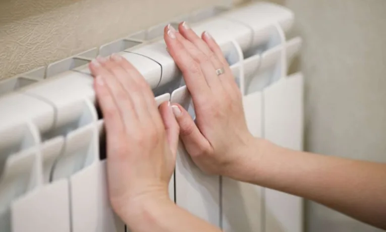 Відключення опалення в Дніпрі: адреси та причини