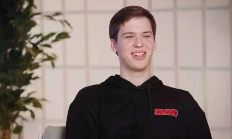 Фіктивне бронювання: як скандал із блогером Лаченом впливає на мобілізацію в Україні