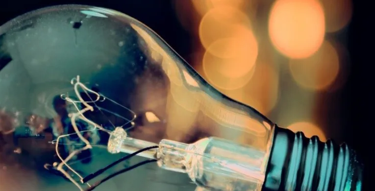 Світло зникатиме хвилями: Дніпро переходить на жорсткі графіки