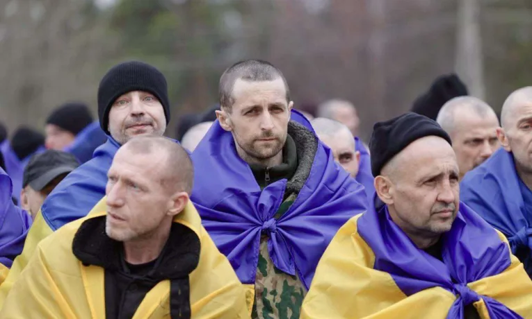 Другий етап обміну полоненими: додому повернулися 36 воїнів із Дніпропетровщини