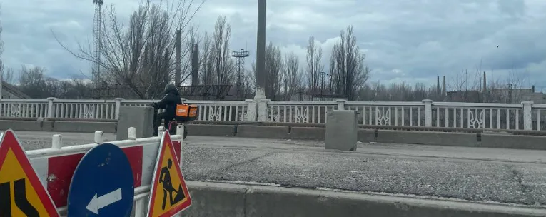 Сезон заторів у Дніпрі: як розпочався ремонт доріг