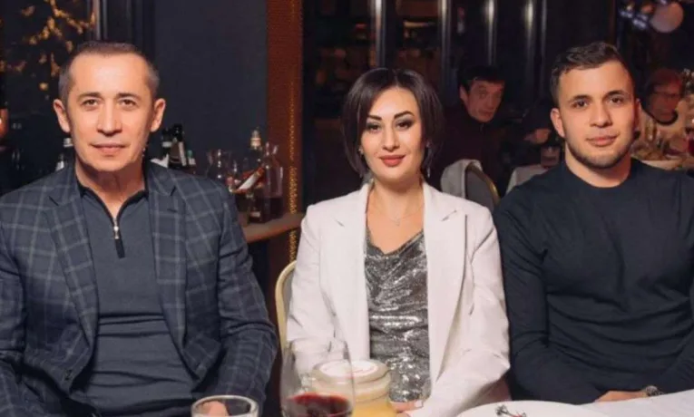 Дніпряни сиділи без світла, а депутатка Збарська відпочивала за кордоном