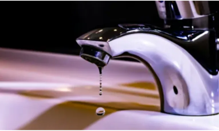 Відключення води в Дніпрі: відомі адреси та терміни відновлення