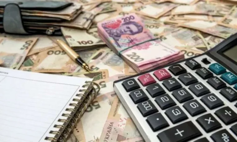 Податок на самозайнятих: нові правила для репетиторів, майстрів та фрілансерів