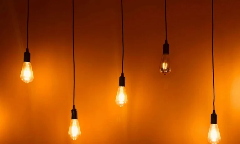 Чи будуть вимикати світло у Дніпрі 20 квітня: офіційна інформація