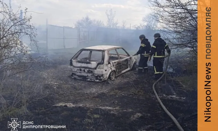 Обстріли на Дніпропетровщині: понад 50 ударів, пожежі, є поранений
