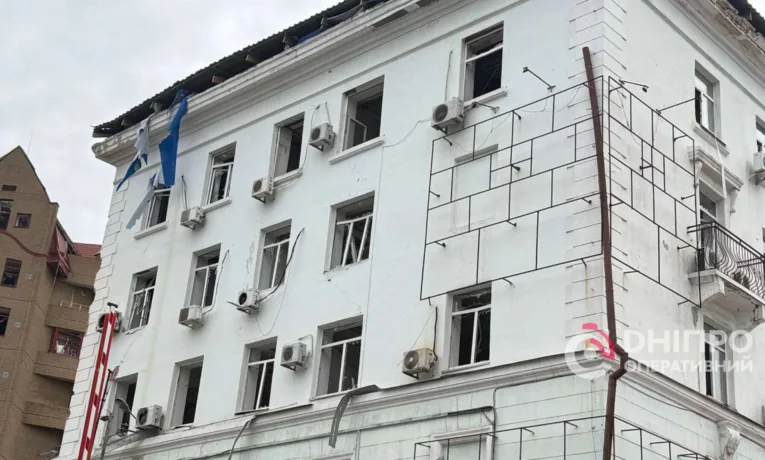 У Дніпрі знайшли тіло ще одного загиблого внаслідок нічної атаки