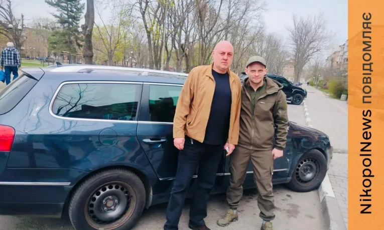 Благодійники з Нікополя передали ще одне авто ЗСУ для підтримки захисників України