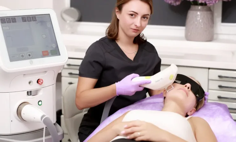 Як часто потрібно відвідувати косметолога?