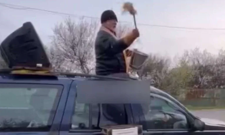 Благословення «на колесах»: у Солоному оригінально освячували великодні кошики