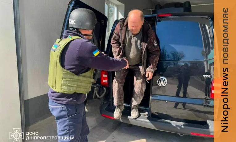 Наслідки обстрілів Нікополя та області: загиблі, поранені, пошкоджена інфраструктура