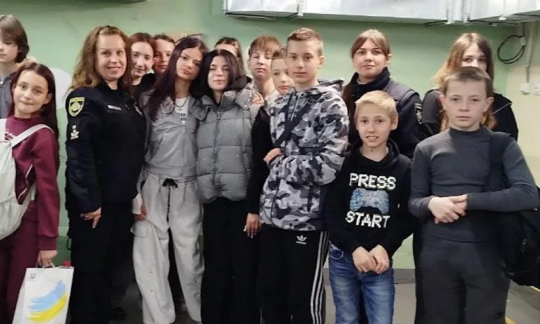 Стійкість, ресурси та самопізнання: у Покрові психолог управління поліції провела заняття для школярів