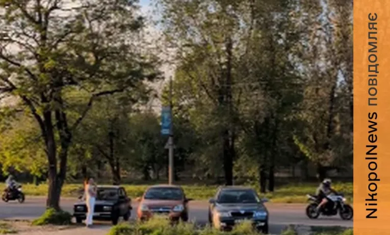 Ганяють по дорогах прифронтового Нікополя: волонтерка звернулася до поліції