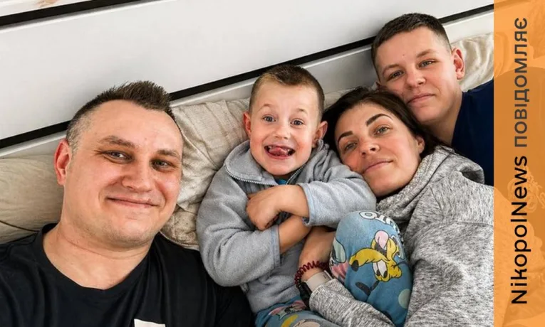 У Дніпрі рятують подружжя з Нікополя після артобстрілу