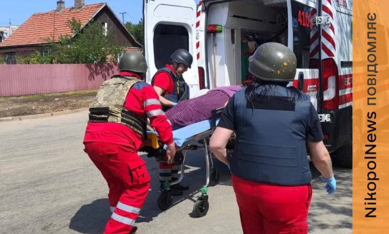 У Нікополі троє поранених, ворог атакував і Криворіжжя