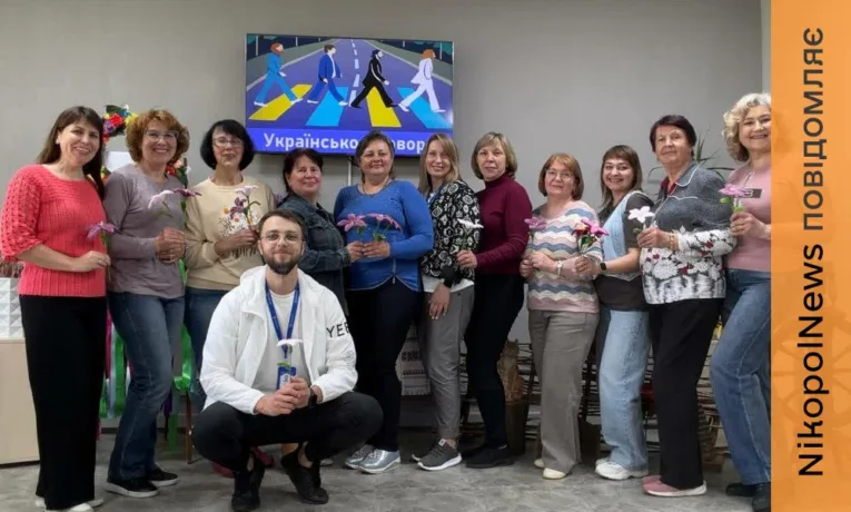 Магія імен та творчості: у Томаківській бібліотеці відбулося засідання клубу «РІКА»