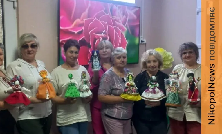День вишиванки у Нікополі: пісні, вірші та нагородження майстринь