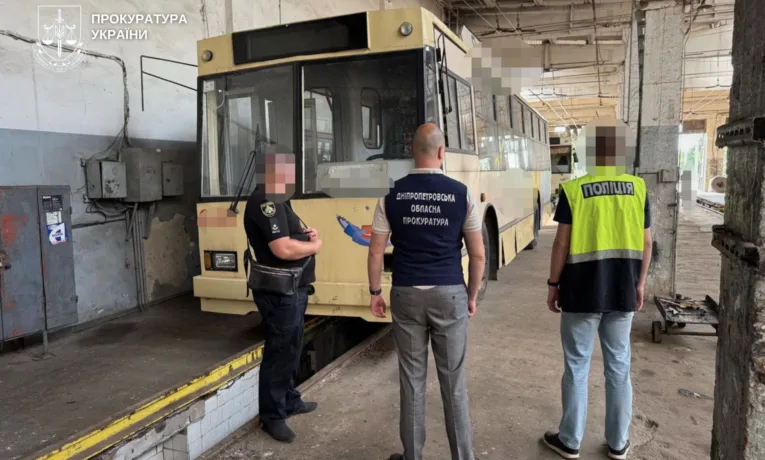Корупція на закупівлях для тролейбусів у Кривому Розі