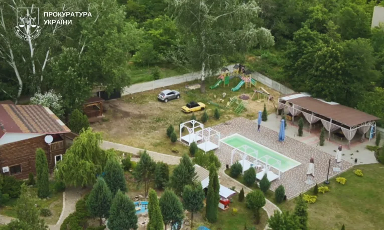 На Дніпропетровщині судитимуть бізнесмена за захоплення лісу