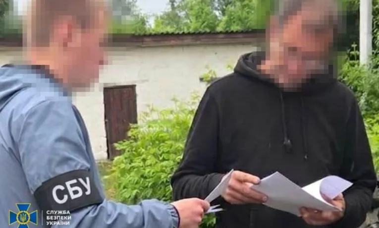 На Дніпропетровщині затримали двох ворожих агітаторів