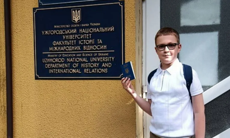 Семикласник із Дніпра отримав сертифікат Cambridge B2