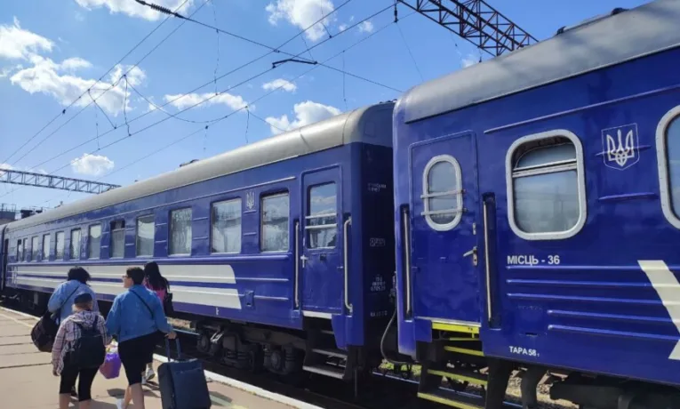Штрафи в поїздах Укрзалізниці: за що доведеться платити
