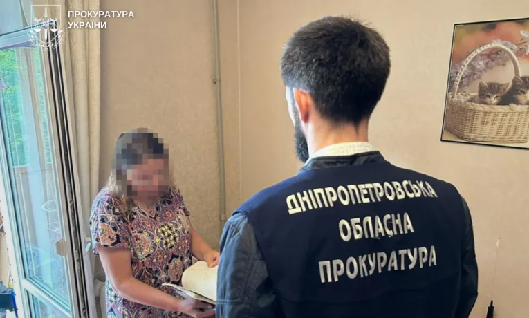 У Дніпрі експодатківиця привласнила службову квартиру