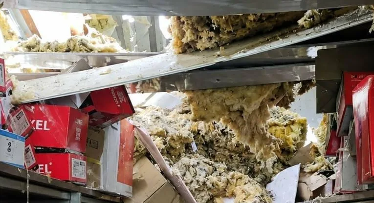 Під ударом магазин, підприємства та будинки: як минув день на Дніпропетровщині