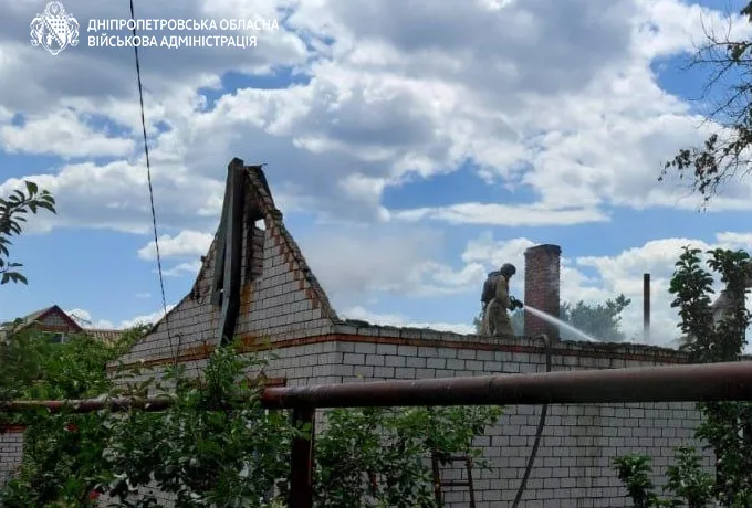 Ворожа атака на Дніпропетровщину: п’ятеро поранених