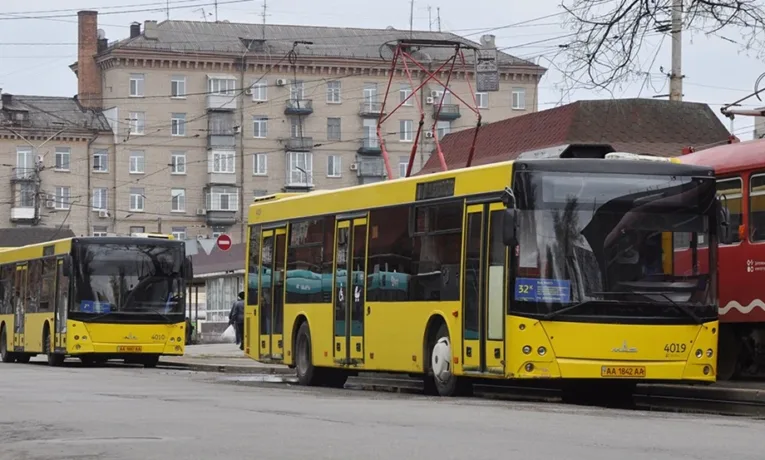 Зміни руху транспорту у Дніпрі 16 червня: що важливо знати