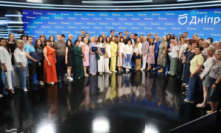 День медика у Дніпрі: Філатов відзначив кращих лікарів