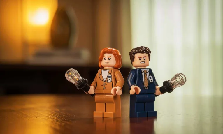 LEGO випустили набір за мотивами серіалу «Цілком таємно»
