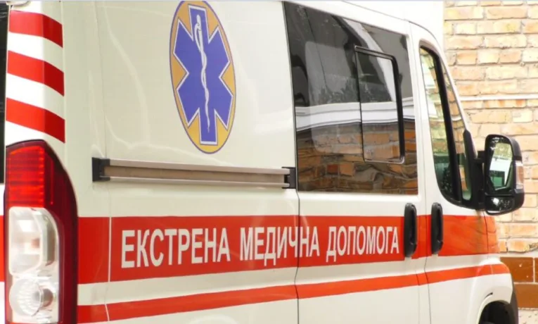 На Дніпропетровщині врятували двох чоловіків після купання