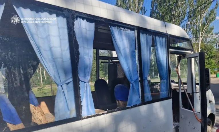 Наслідки ворожих атак на Дніпропетровщину: 10 поранених