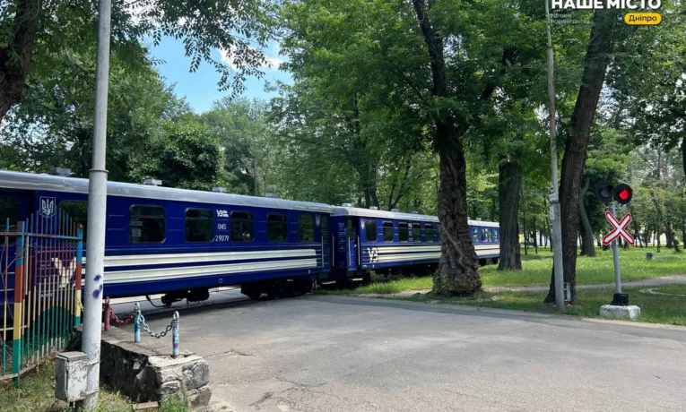 Парк Глоби у липні: відпочинок у центрі Дніпра