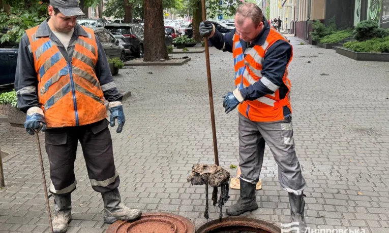 Ремонт водопроводу у Дніпрі: де сьогодні немає води