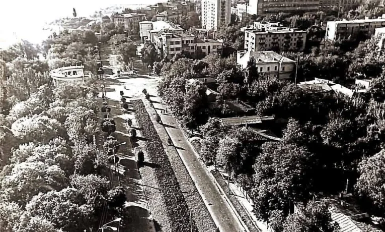 Рідкісне фото Дніпра 1978 року: як виглядав парк Шевченка