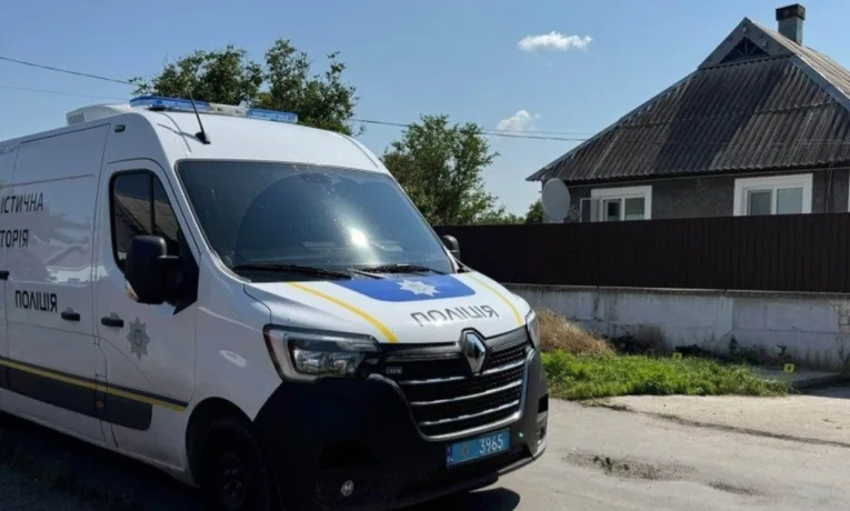 Стрілянина на Дніпропетровщині: поранено спецпризначенців